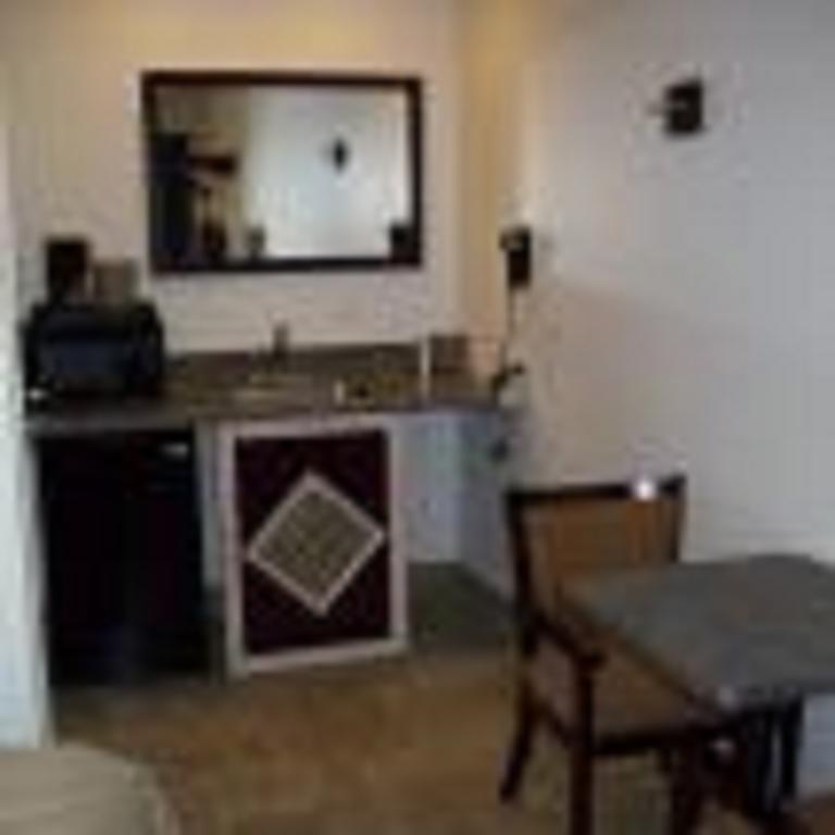 Price Pointe Inn Waukesha Zewnętrze zdjęcie
