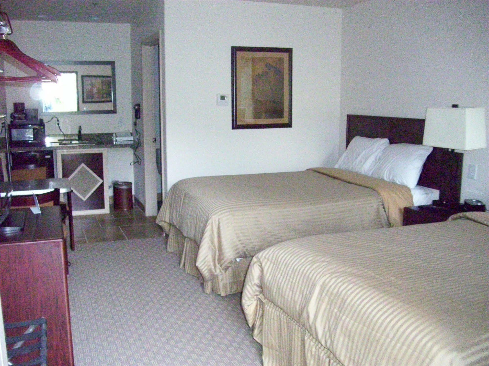 Price Pointe Inn Waukesha Zewnętrze zdjęcie