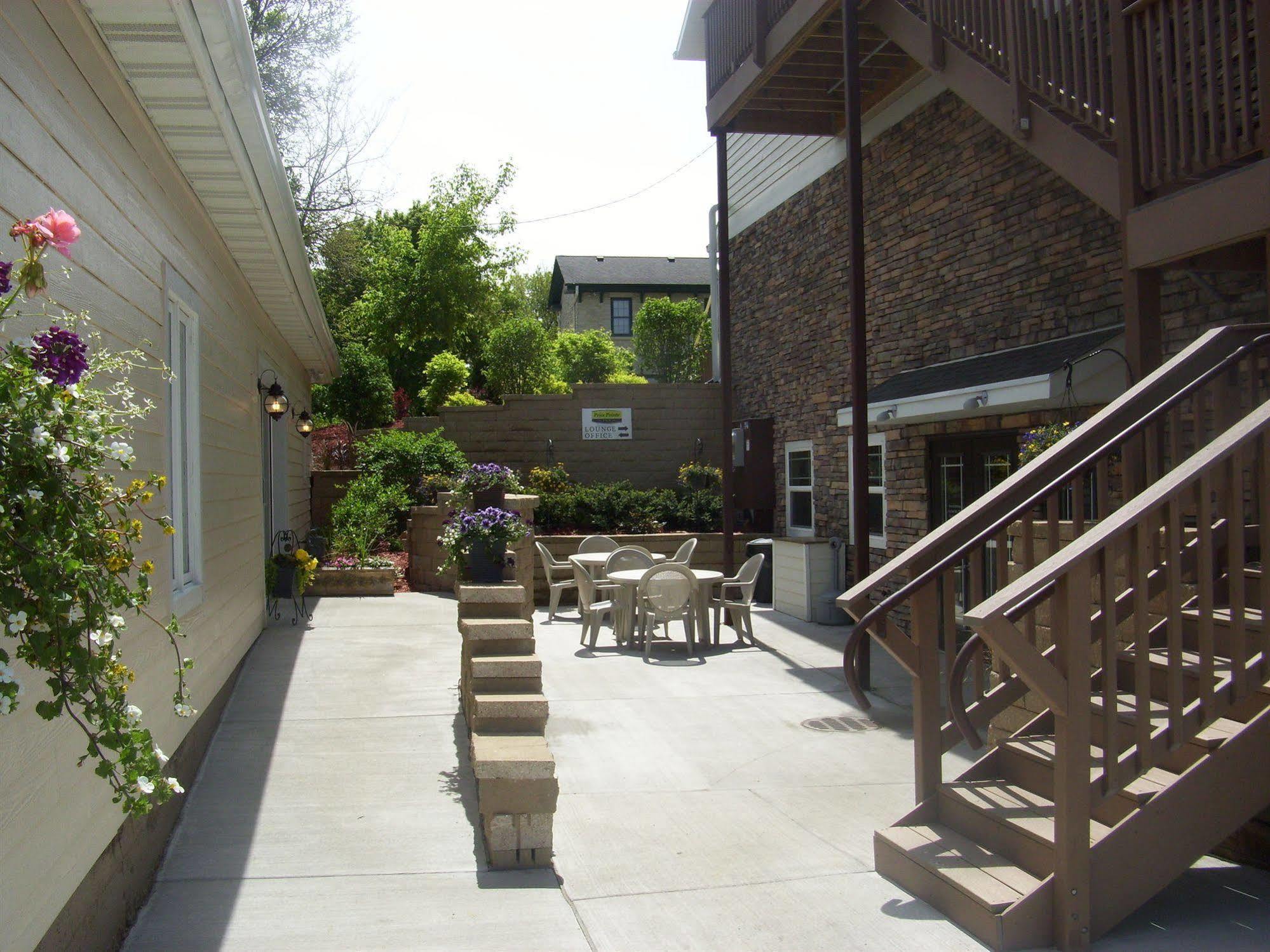 Price Pointe Inn Waukesha Zewnętrze zdjęcie